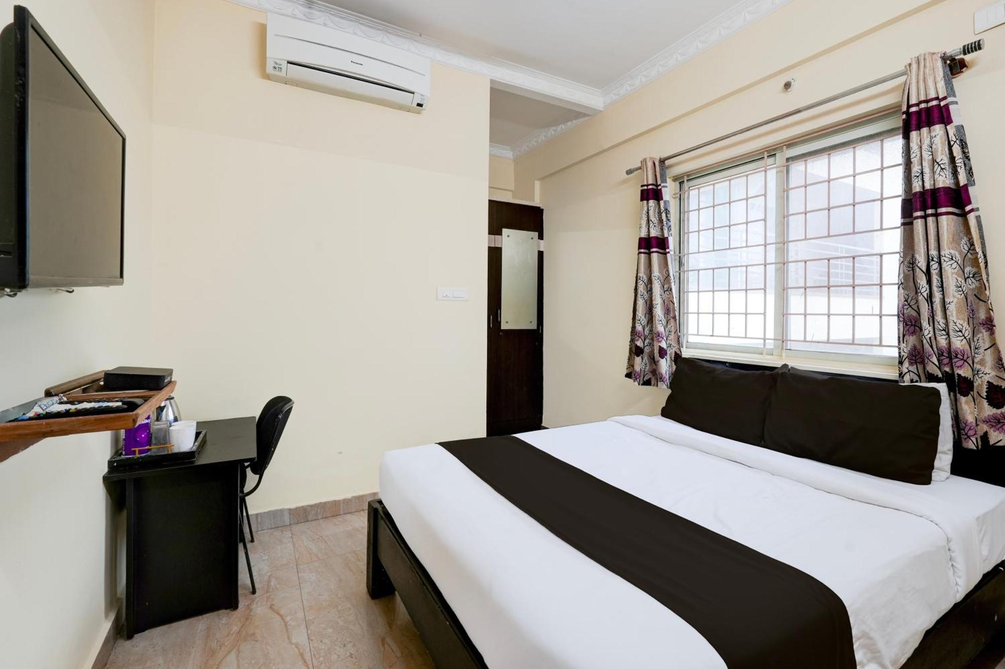 העיר בנגלור Hotel O Ganakkal Near Bgs Hospital Junction Formerly Omkar Inn. מראה חיצוני תמונה