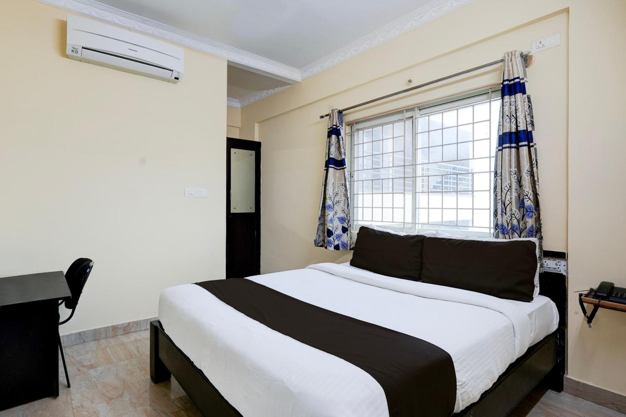 העיר בנגלור Hotel O Ganakkal Near Bgs Hospital Junction Formerly Omkar Inn. מראה חיצוני תמונה