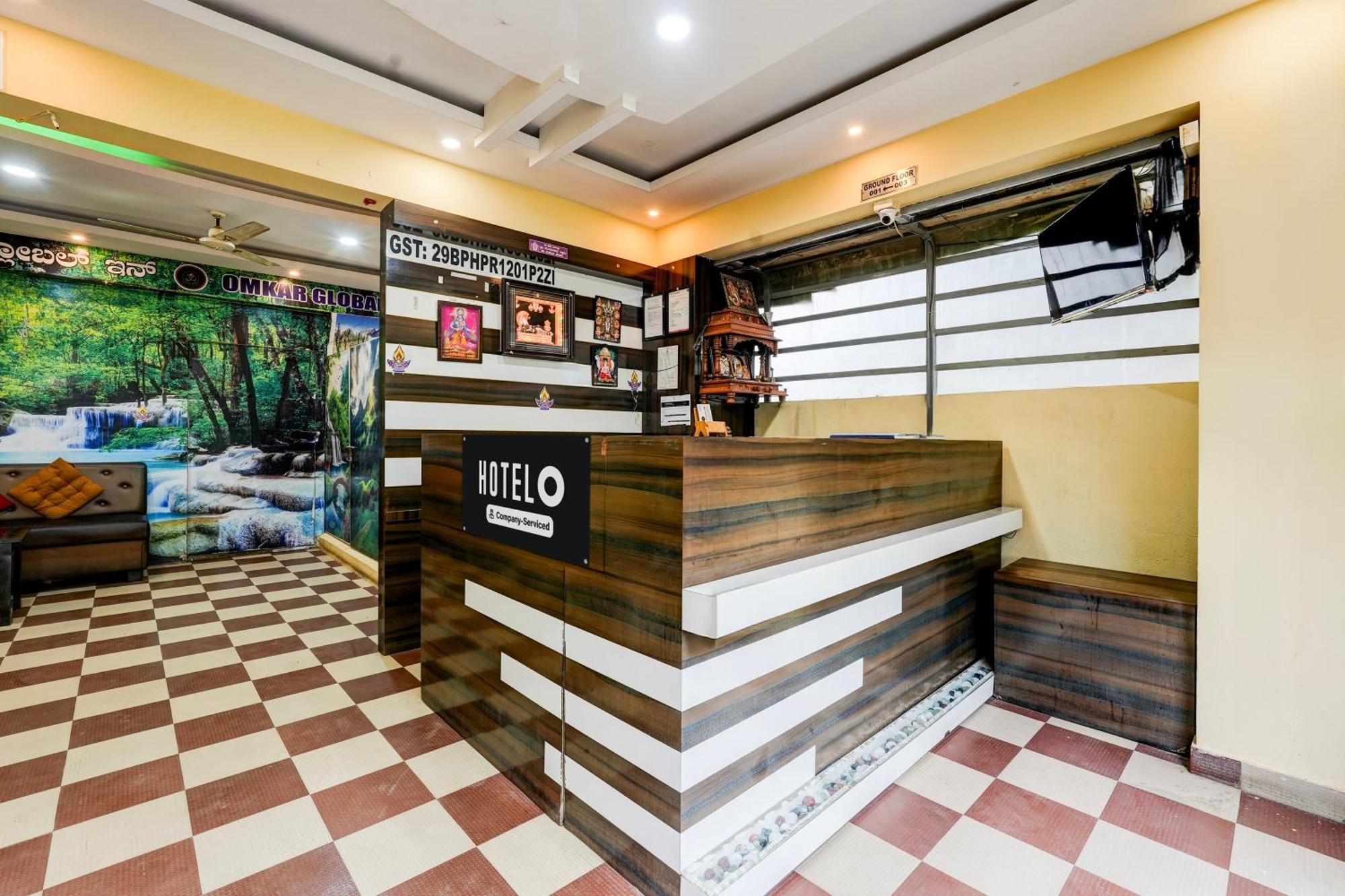 העיר בנגלור Hotel O Ganakkal Near Bgs Hospital Junction Formerly Omkar Inn. מראה חיצוני תמונה
