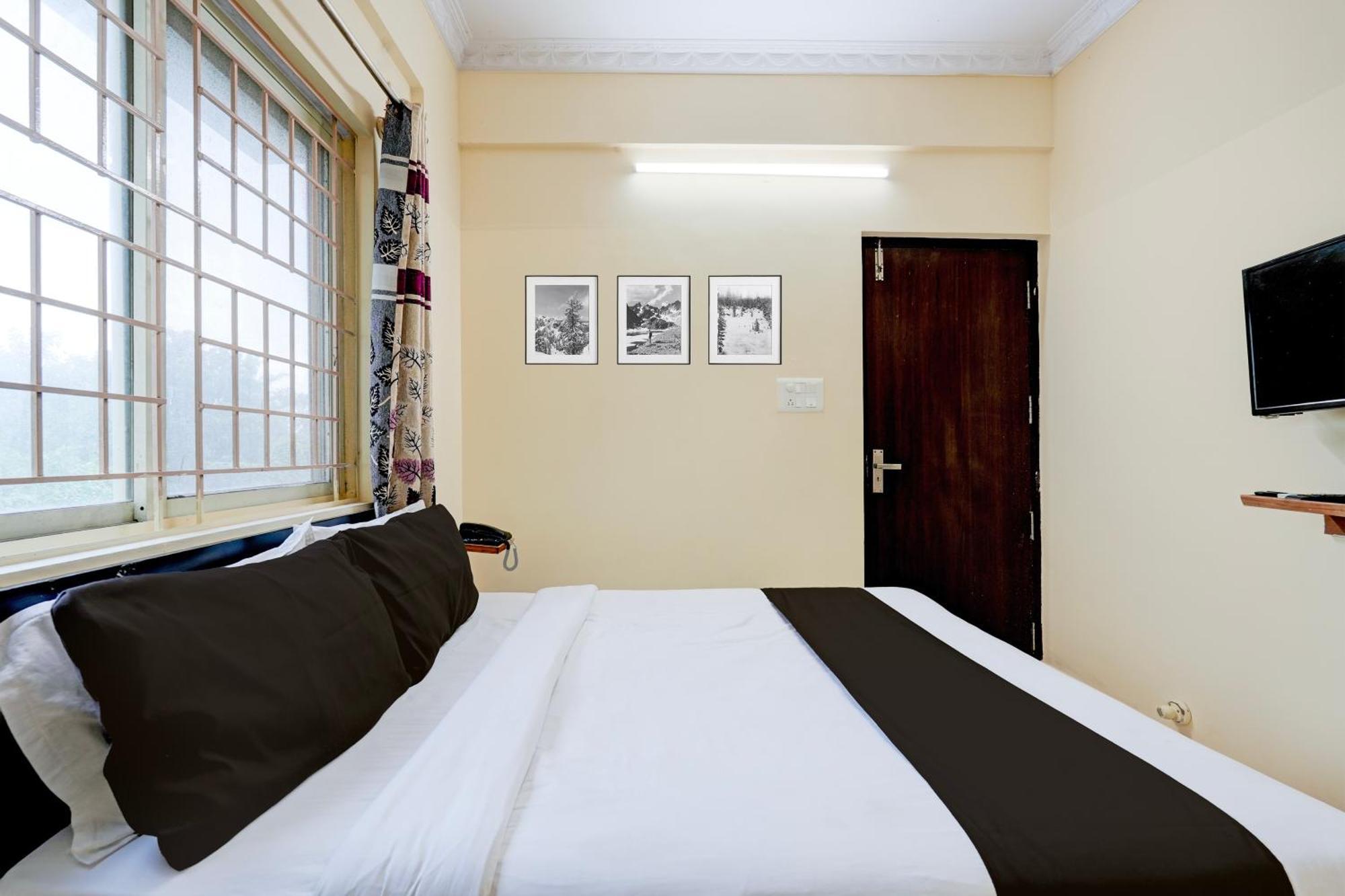 העיר בנגלור Hotel O Ganakkal Near Bgs Hospital Junction Formerly Omkar Inn. מראה חיצוני תמונה
