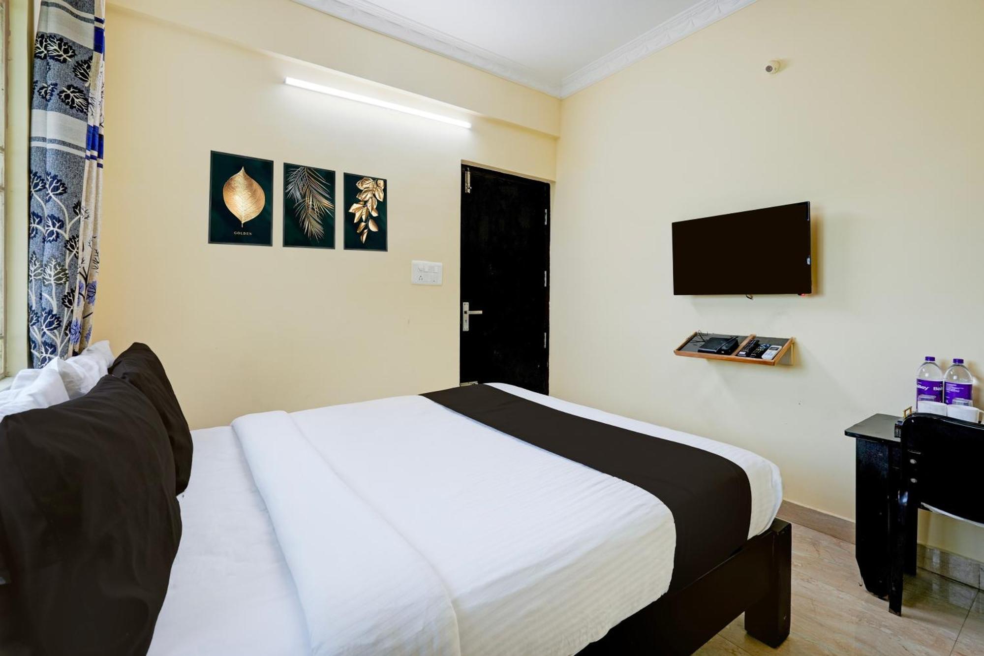 העיר בנגלור Hotel O Ganakkal Near Bgs Hospital Junction Formerly Omkar Inn. מראה חיצוני תמונה